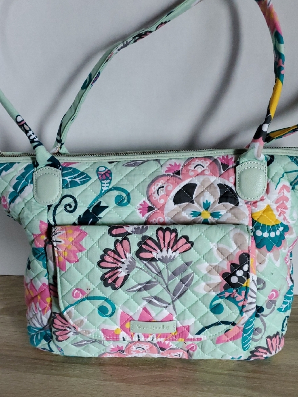 Vera Bradley Mint Flowers Carson East West Tote with Matching Accessories - Picture 2 of 9